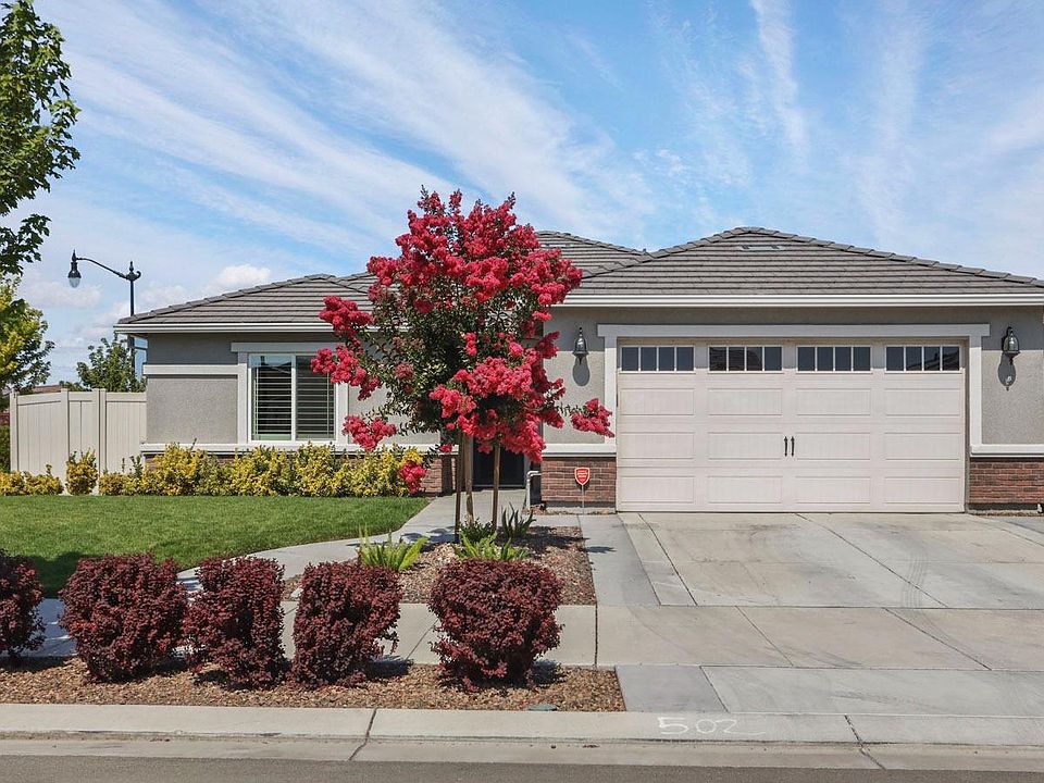 1st image of 2607 Shadow Berry Dr