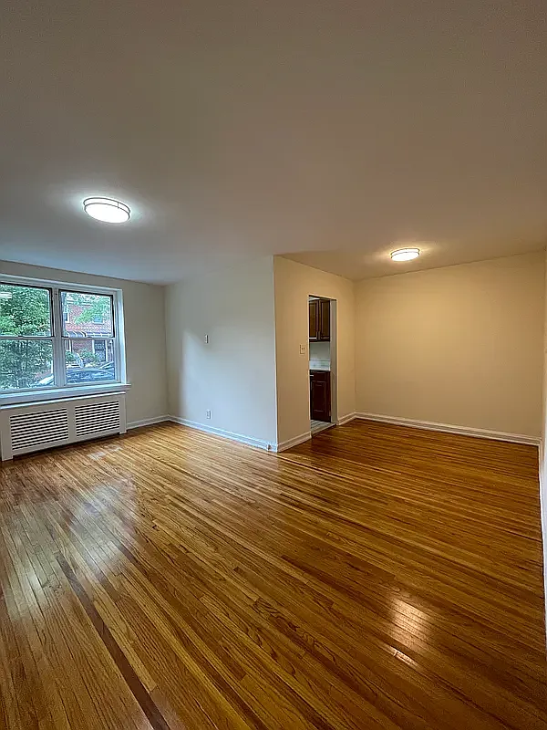 1 bed, $2,350 — Photo 3