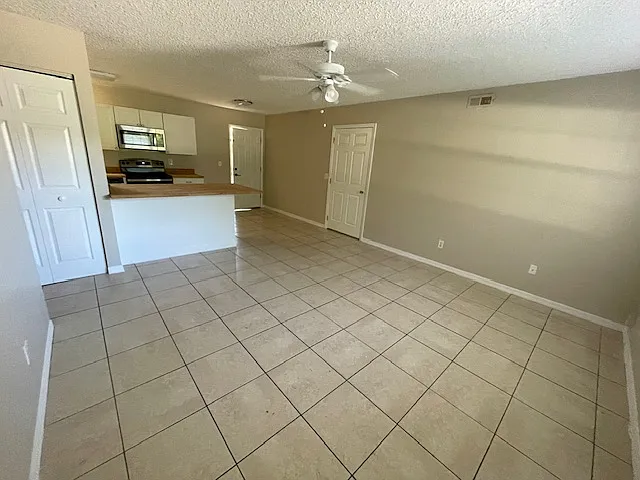 3380 11th St #1 — Photo 3
