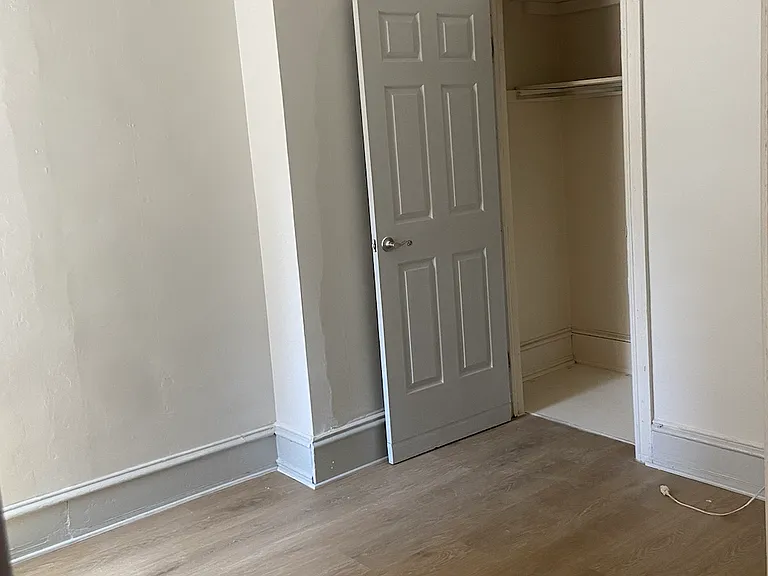 1422 W Porter St — Photo 9