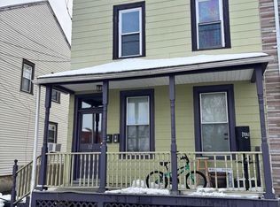 12 Church St, Mount Holly, NJ 08060