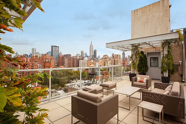 Sold by CORE | media 15