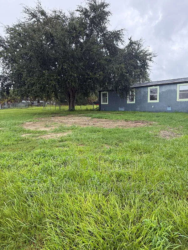 3 bed, 2.0 bath, 1680 sqft, $1,760 — Photo 4
