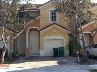 16646 SW 79th Ter, Miami, FL 33193