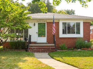 4476 Vassar St, Dearborn Heights, MI 48125