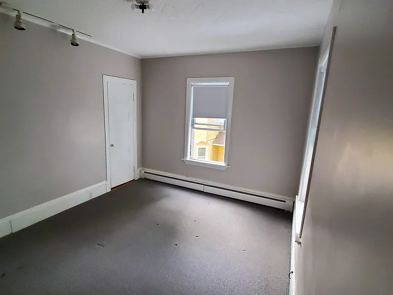 Bedroom 1 (is carpeted)