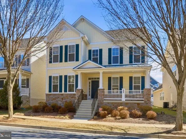 1312 Volunteer Dr, Brunswick, MD 21716