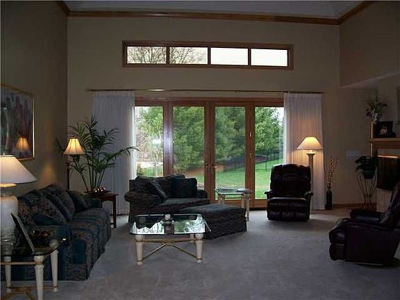 3rd image of 6042 Yellow Birch Ct