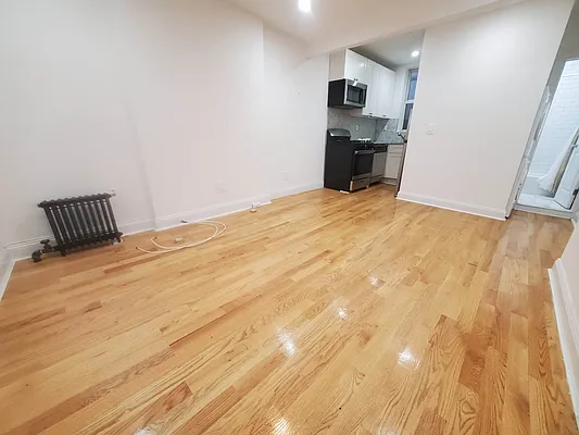 Rented by Corcoran | media 15