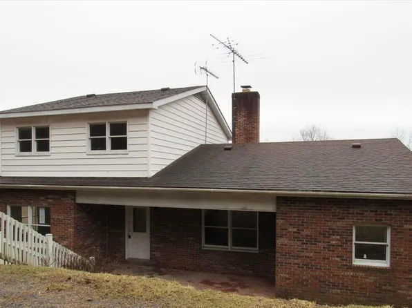 6267 Big Ridge Rd, Haysi, VA 24256