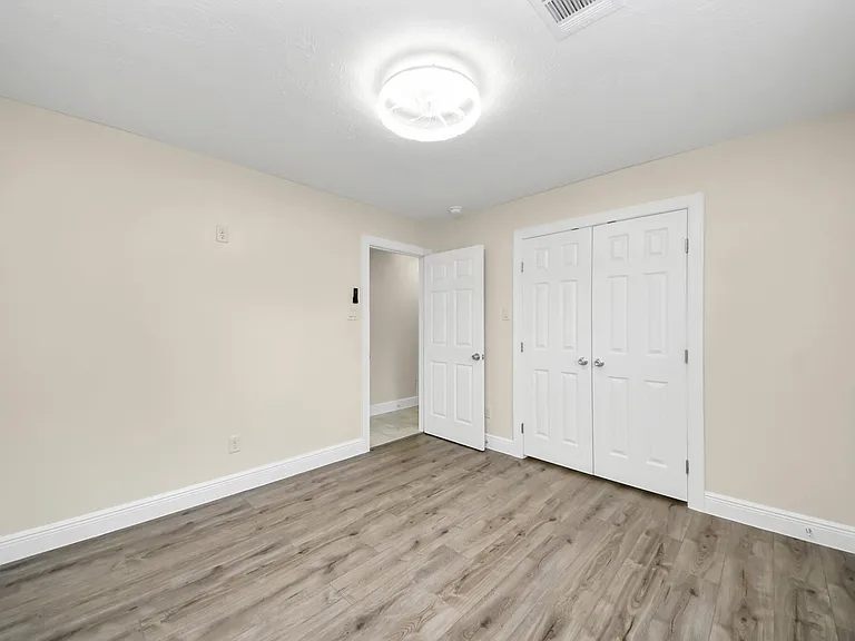 7066 Villa Dr #A — Photo 23