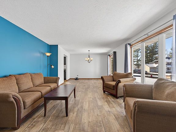 5th image of 5815 Candover Rd