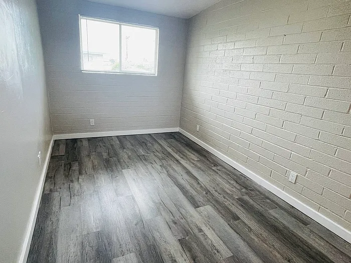 1021 E Spring St #1021 — Photo 13