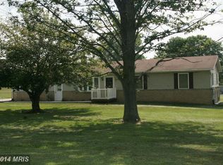 9404 Garis Shop Rd, Hagerstown, MD 21740