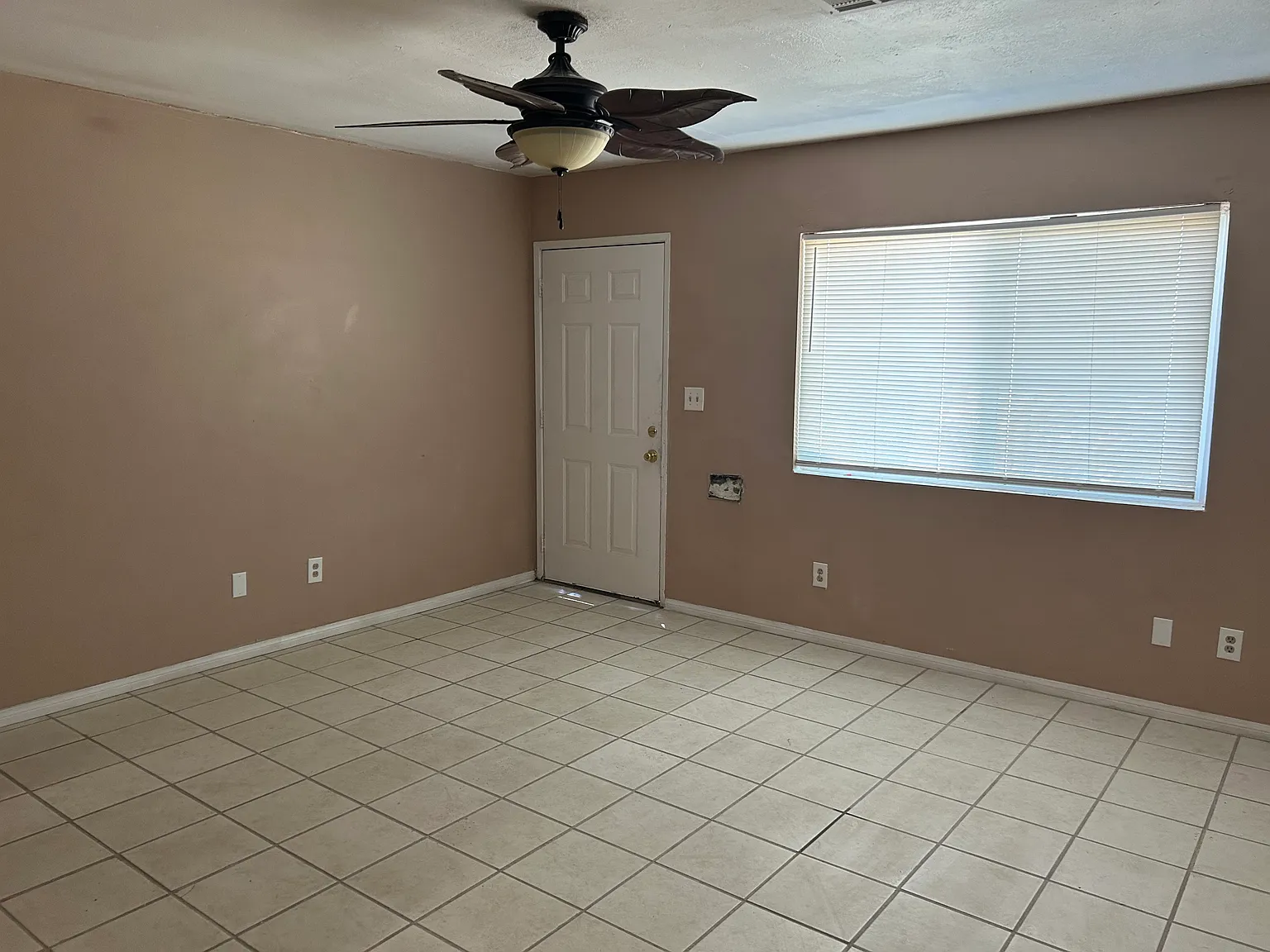 1 bed, $1,395 — Photo 2