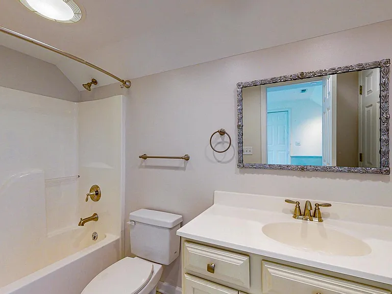 second floor full bath