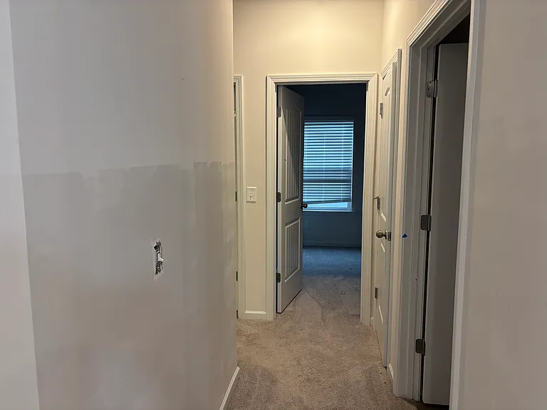 115 Marion Dr — Photo 4