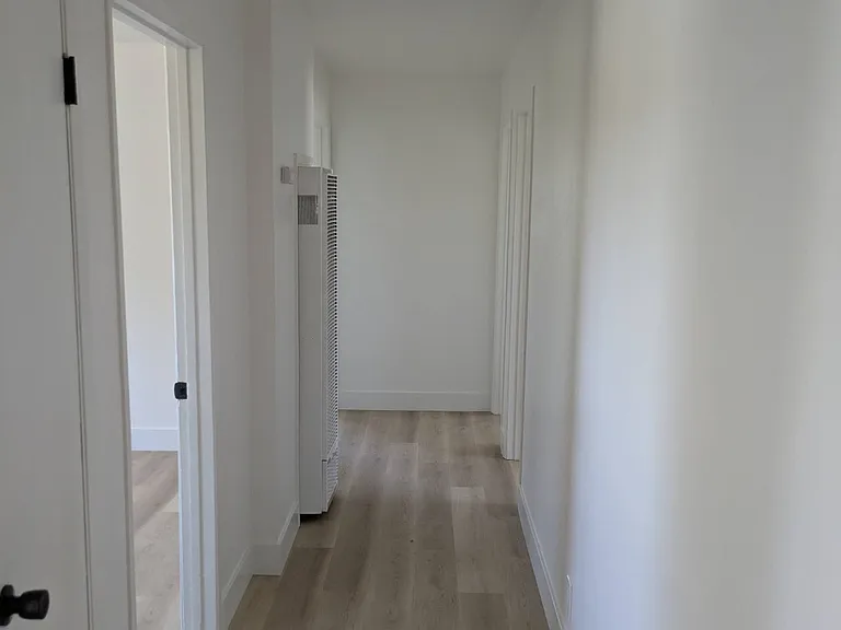 478 Porter St — Photo 8