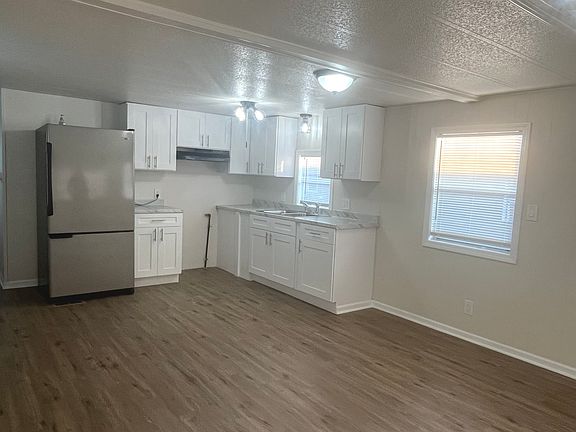 4th image of 9001 S Cicero Ave Trailer 190