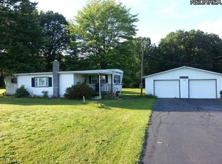 6439 Bradley Brownlee Rd NE, Burghill, OH 44404