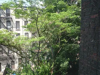 Rented by DSA Realty Midtown West