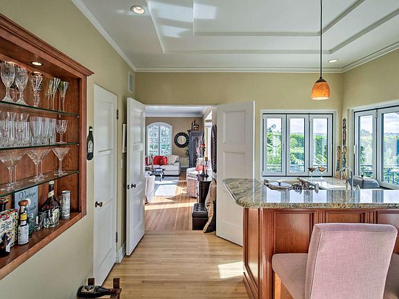 5th image of 2275 Evergreen St