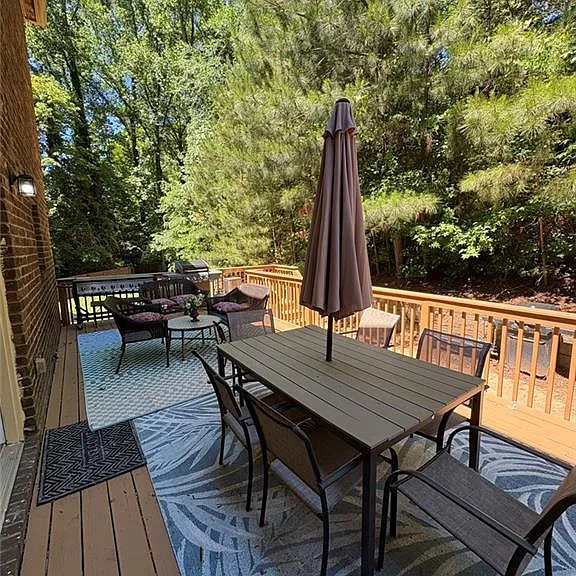 180 Village Green Ct SW #A — Photo 19