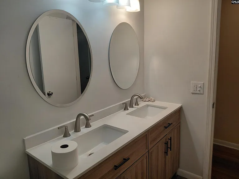 224 Hickory Ridge Dr — Photo 6