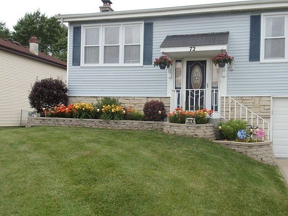 3rd image of 72 W Stevenson Dr