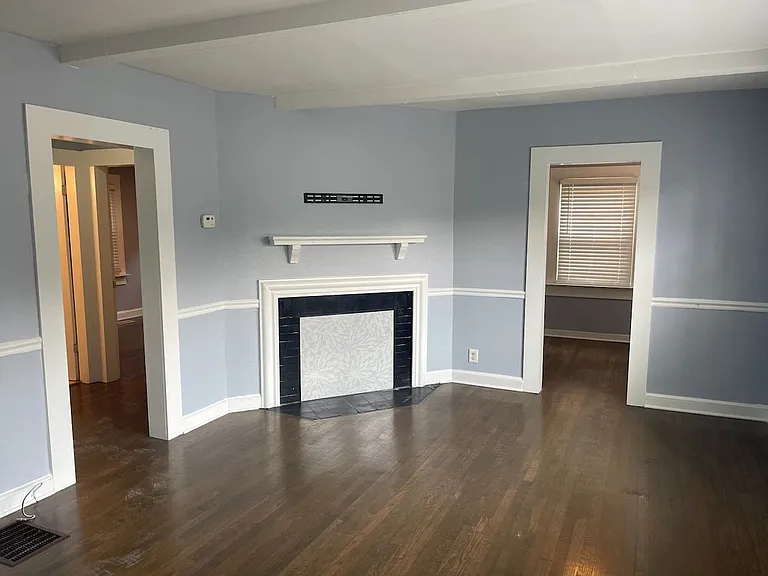 Colonial Cir — Photo 7
