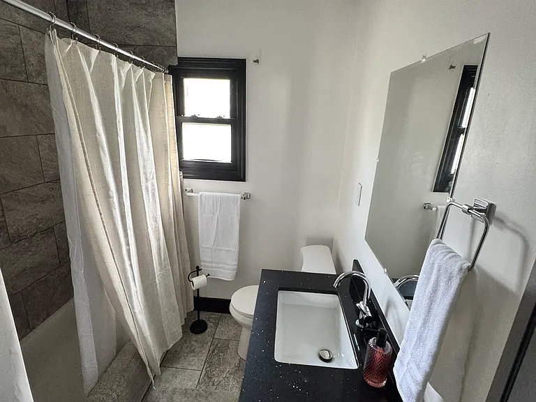 5514 Paseo Blvd — Photo 9