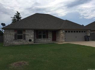 2708 Ridgewood Dr, Searcy, AR 72143