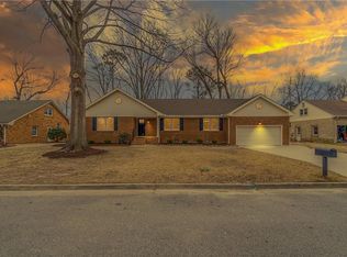 4820 Eastwind Rd, Virginia Beach, VA 23464