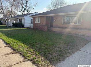 224 S Tennessee Pl, Mason City, IA 50401