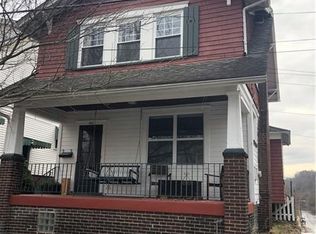 821 9th St, Beaver Falls, PA 15010