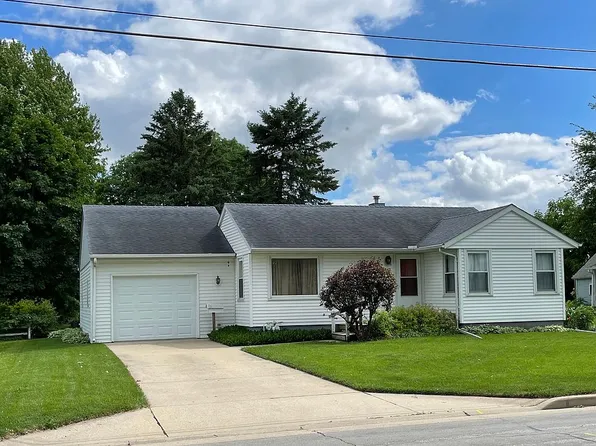 342 E Ogden Ave, Geneseo, IL 61254