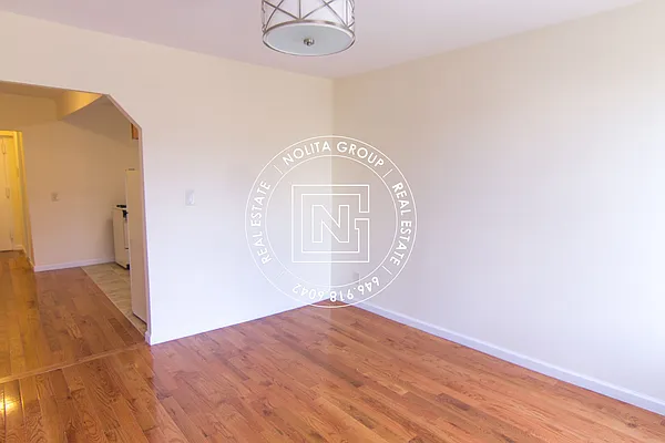Rented by Nolita Group | media 12