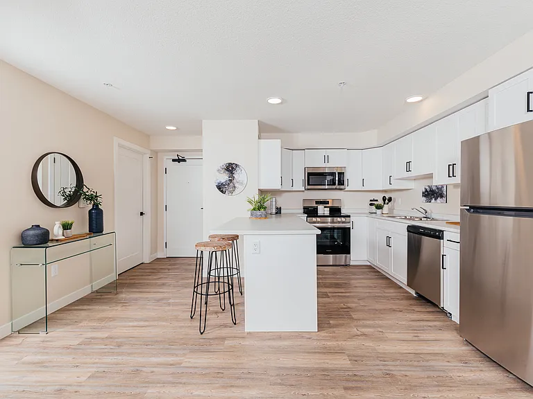 3000 Trombley St — Photo 5