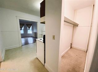 19 Hampton St #1, Albany, NY 12209