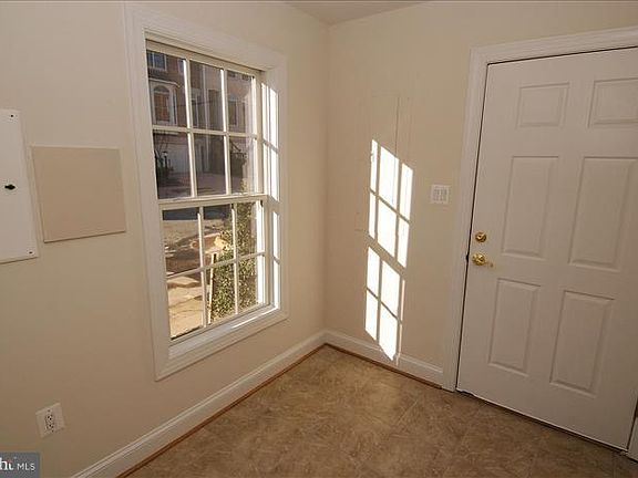 3rd image of 7024 Little Leaf Linden Ln