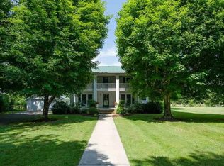 2167 Red Bank Rd, Sevierville, TN 37876