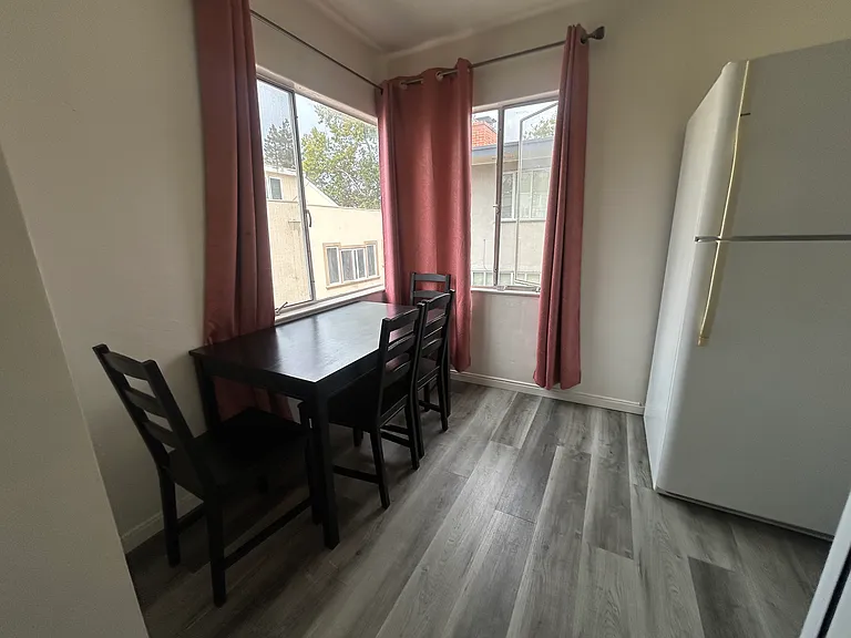 1708 Euclid Ave #7 — Photo 5
