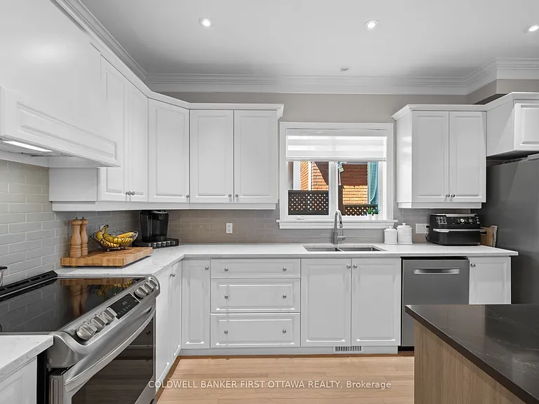2803 Saint Stephens St — Photo 10