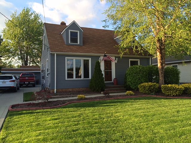 1st image of 3708 Hilltop Dr