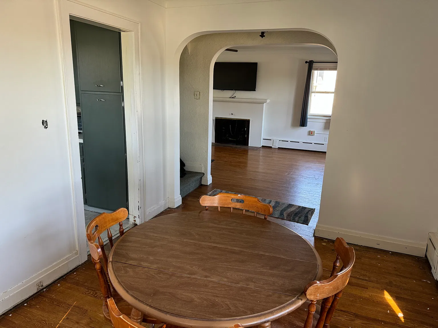 3 bed, 1794 sqft, $2,100 — Photo 4