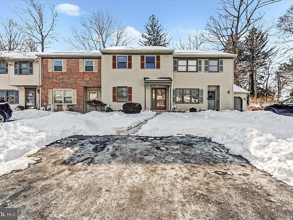 1st image of 136 Trotters Lea Ln