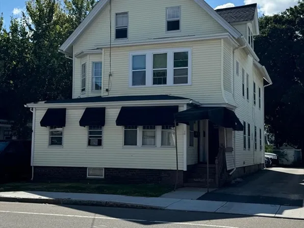 310 N Main St, Uxbridge, MA 01569