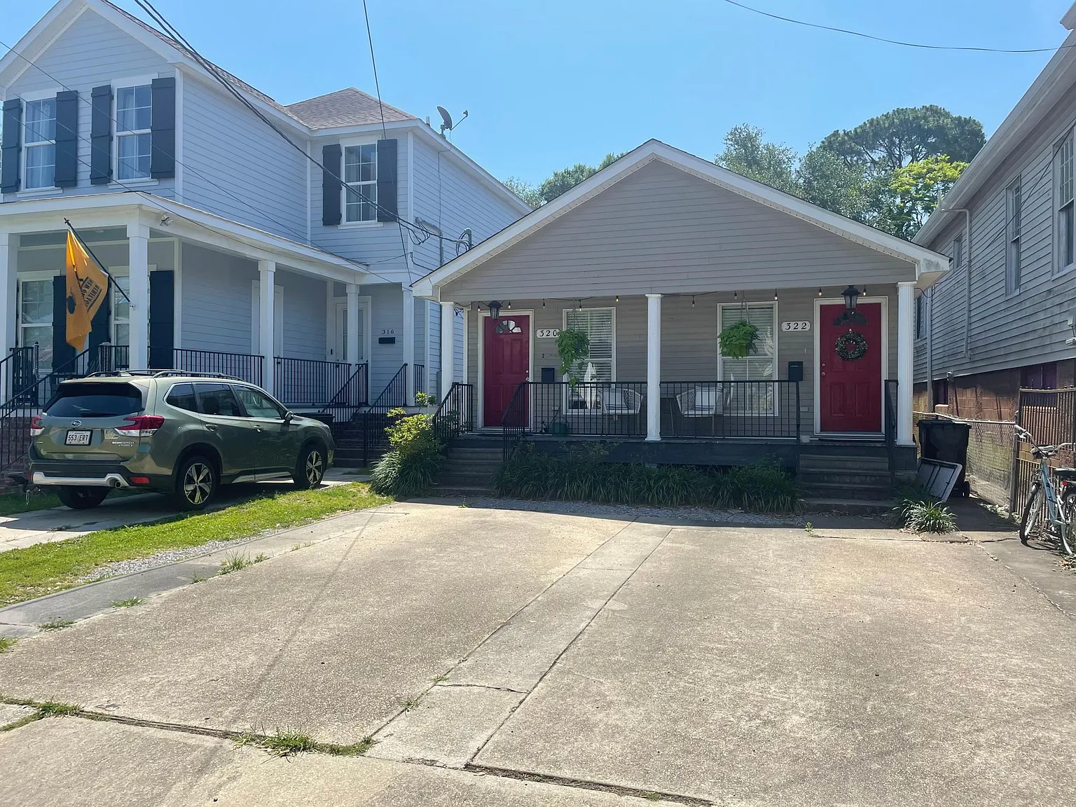2 bed, 875 sqft, $1,600 — Photo 1