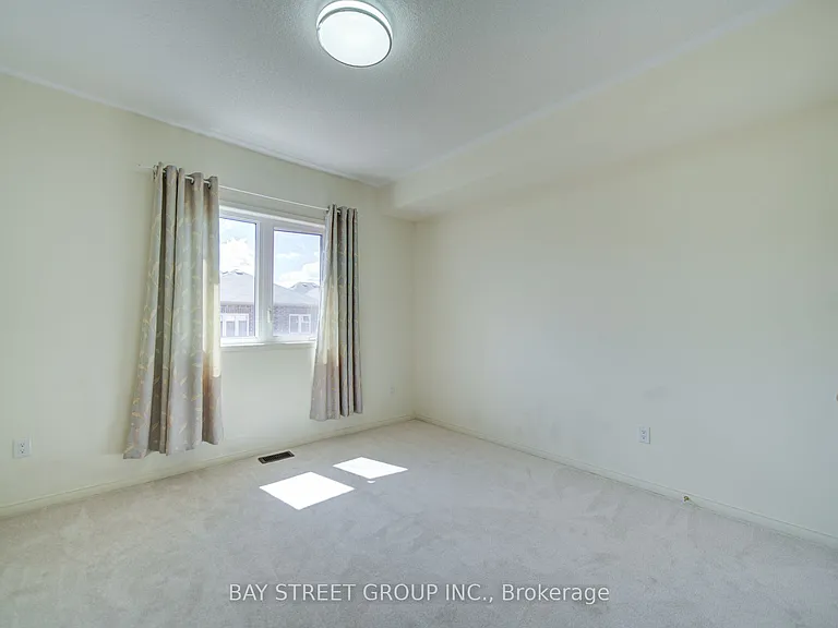 114 Ness Dr — Photo 18