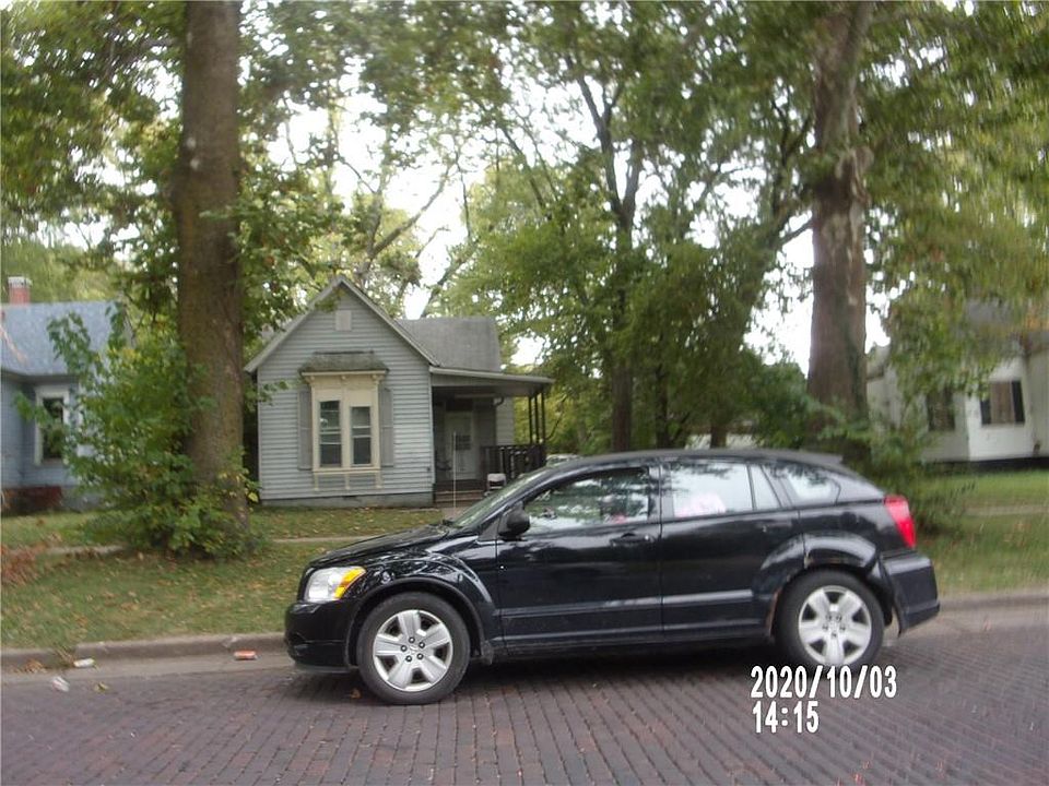 2nd image of 1390 N 27th St
